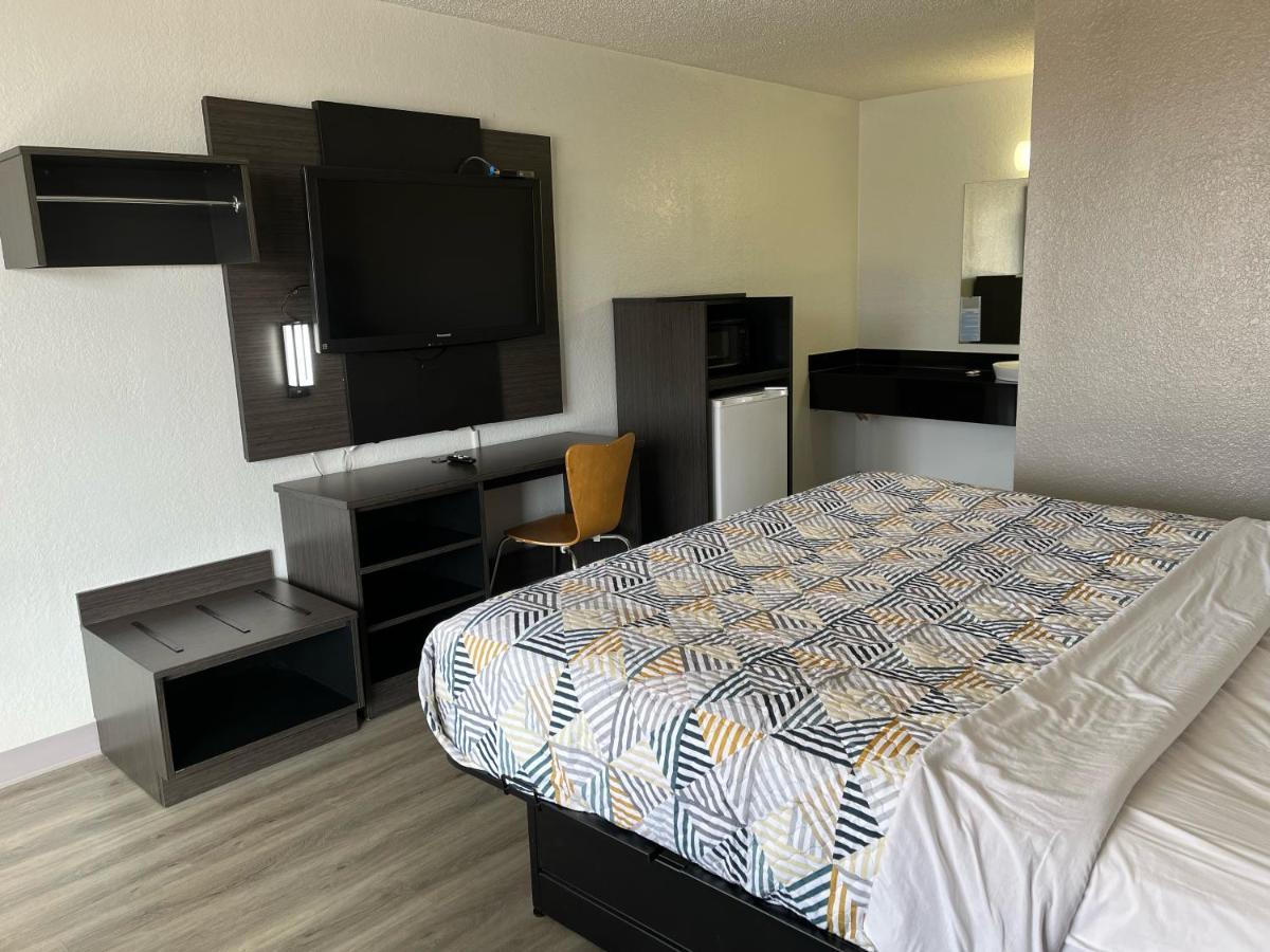 Motel 6 Baton Rouge Southeast Prairieville Екстер'єр фото