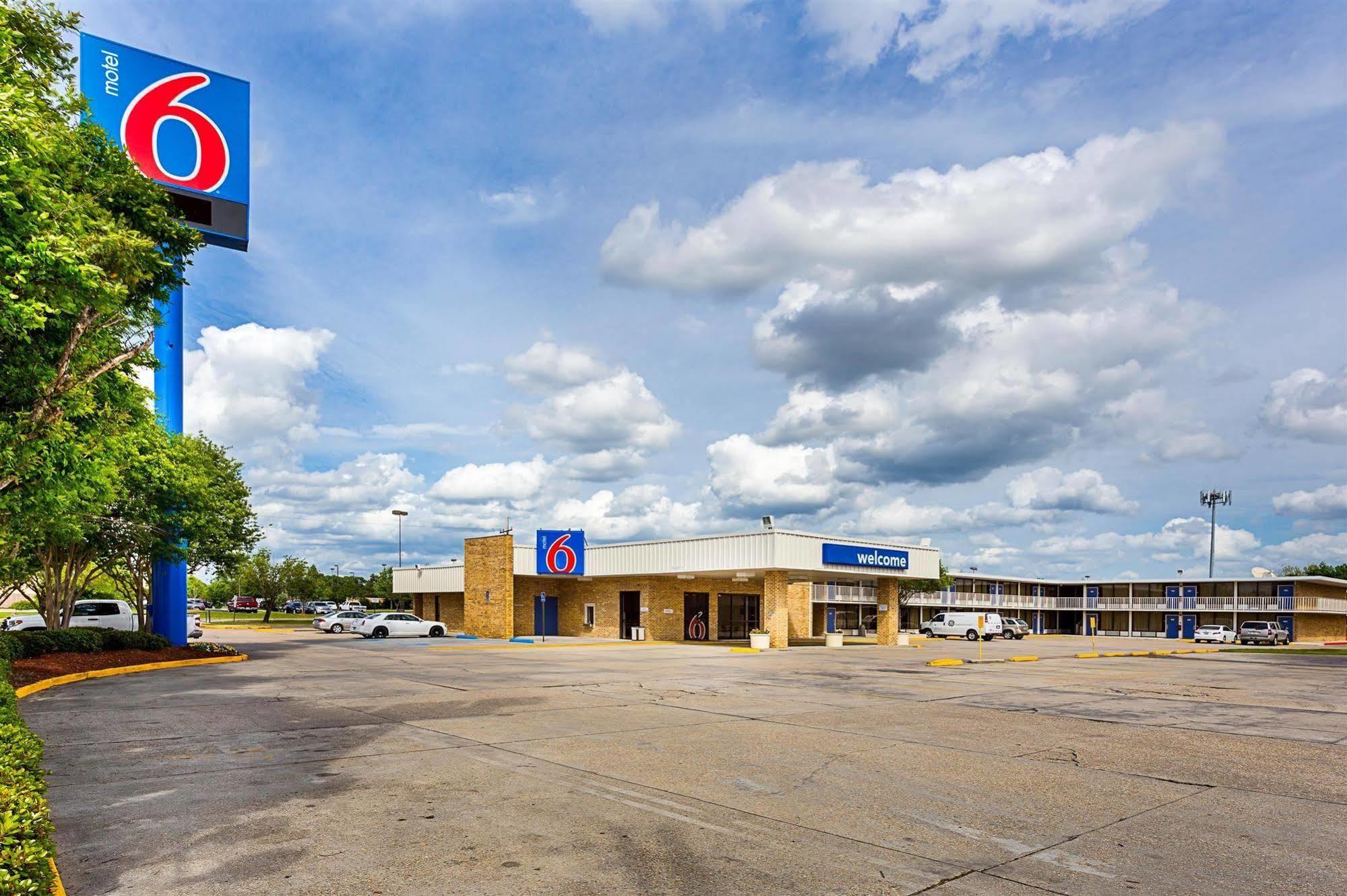 Motel 6 Baton Rouge Southeast Prairieville Екстер'єр фото